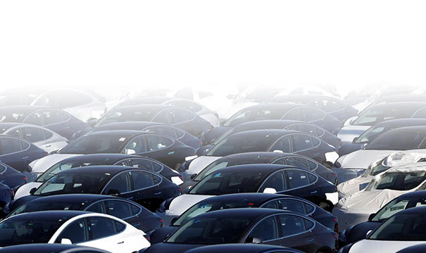 пригнати tesla в Києві